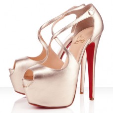 Sandalias Christian Louboutin Exagona de 160 mm, color platino. Sandalias Christian Louboutin Exagona de 160 mm, color platino.
