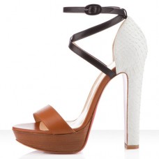 Sandalias Christian Louboutin Summerissima de 140 mm, color marrón. Sandalias Christian Louboutin Summerissima de 140 mm, color marrón.
