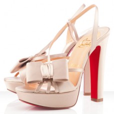 Sandalias Christian Louboutin Disconoeud de 140 mm, color rosa. Sandalias Christian Louboutin Disconoeud de 140 mm, color rosa.