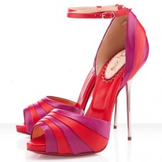 Sandalias Christian Louboutin Armadillo Bride de 120 mm, color rosa matador. Sandalias Christian Louboutin Armadillo Bride de 120 mm, color rosa matador.