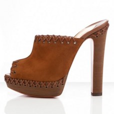 Sandalias Christian Louboutin Sablina de 140 mm, color marrón. Sandalias Christian Louboutin Sablina de 140 mm, color marrón.