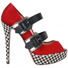 Zapatos de tacón Mary Jane Christian Louboutin Bikiki de 140 mm, color rojo. Zapatos de tacón Mary Jane Christian Louboutin Bikiki de 140 mm, color rojo.