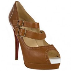 Zapatos de tacón Mary Jane Luly de Christian Louboutin de 140 mm, color marrón. Zapatos de tacón Mary Jane Luly de Christian Louboutin de 140 mm, color marrón.