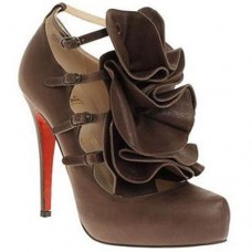 Zapatos de tacón Mary Jane Christian Louboutin Dillian de 120 mm, color marrón. Zapatos de tacón Mary Jane Christian Louboutin Dillian de 120 mm, color marrón.