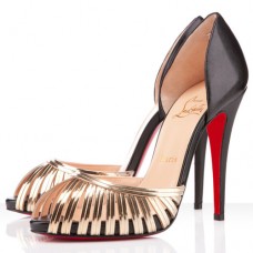 Zapatos de tacón Christian Louboutin Corpus de 120 mm con puntera abierta, color negro. Zapatos de tacón Christian Louboutin Corpus de 120 mm con puntera abierta, color negro.