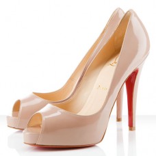 Zapatos de tacón con puntera abierta Very Prive de Christian Louboutin, 120 mm, color nude. Zapatos de tacón con puntera abierta Very Prive de Christian Louboutin, 120 mm, color nude.