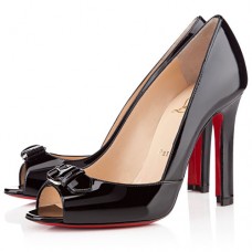 Zapatos de tacón Christian Louboutin Openbelt de 100 mm con puntera abierta, color negro.