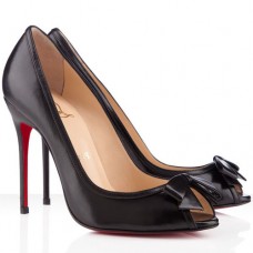 Zapatos de tacón Christian Louboutin Milady de 100 mm con puntera abierta, color negro. Zapatos de tacón Christian Louboutin Milady de 100 mm con puntera abierta, color negro.