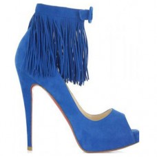 Zapatos cortos Christian Louboutin Tina Fringe de 120 mm para ocasiones especiales, color azul. Zapatos cortos Christian Louboutin Tina Fringe de 120 mm para ocasiones especiales, color azul.