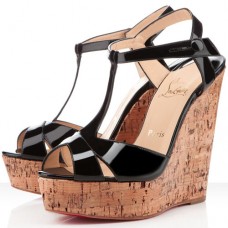 Sandalias de cuña Christian Louboutin Marina Liege de 140 mm, color negro. Sandalias de cuña Christian Louboutin Marina Liege de 140 mm, color negro.