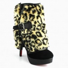 Botines Christian Louboutin Armony de 140 mm con estampado de leopardo. Botines Christian Louboutin Armony de 140 mm con estampado de leopardo.