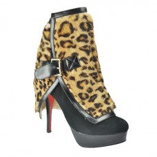 Botines Christian Louboutin Armony de 140 mm con estampado de leopardo. Botines Christian Louboutin Armony de 140 mm con estampado de leopardo.