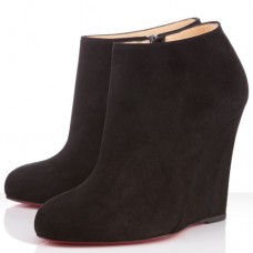 Botines Christian Louboutin Belle Zeppa de 100 mm, color negro. Botines Christian Louboutin Belle Zeppa de 100 mm, color negro.