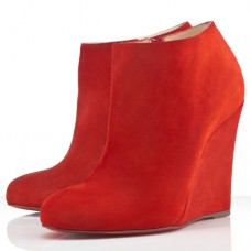 Botines Christian Louboutin Belle Zeppa de 100 mm, color rojo. Botines Christian Louboutin Belle Zeppa de 100 mm, color rojo.