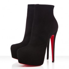 Botines Christian Louboutin Daf Booty de 160 mm, color negro. Botines Christian Louboutin Daf Booty de 160 mm, color negro.