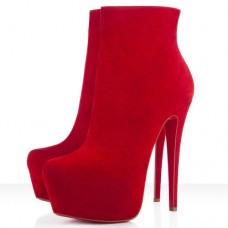 Botines Christian Louboutin Daf Booty de 160 mm, color rojo. Botines Christian Louboutin Daf Booty de 160 mm, color rojo.