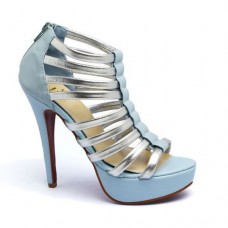 Botines Christian Louboutin Romaine de 140 mm, color azul. Botines Christian Louboutin Romaine de 140 mm, color azul.
