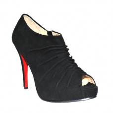 Botines Christian Louboutin Treopli de 120 mm, color negro. Botines Christian Louboutin Treopli de 120 mm, color negro.