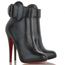 Botines Christian Louboutin Trottinette de 140 mm, color negro. Botines Christian Louboutin Trottinette de 140 mm, color negro.