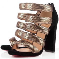 Botines Christian Louboutin Mehari de 120 mm color oro. Botines Christian Louboutin Mehari de 120 mm color oro.