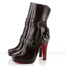 Botines Christian Louboutin Guerriere de 120 mm, color negro. Botines Christian Louboutin Guerriere de 120 mm, color negro.