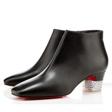 Botines Christian Louboutin Gloria de 40 mm, color negro. Botines Christian Louboutin Gloria de 40 mm, color negro.