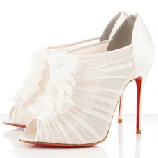 Botines Christian Louboutin Canonita de 100 mm, color blanco. Botines Christian Louboutin Canonita de 100 mm, color blanco.