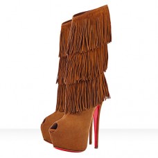 Botas Christian Louboutin Highness Tina de 160 mm, color marrón. Botas Christian Louboutin Highness Tina de 160 mm, color marrón.