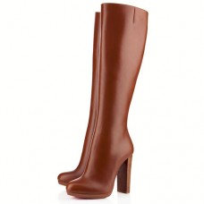 Botas Christian Louboutin MiraBelle de 120 mm, color marrón. Botas Christian Louboutin MiraBelle de 120 mm, color marrón.