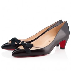 Zapatos de tacón Christian Louboutin Love Me de 40 mm, color negro. Zapatos de tacón Christian Louboutin Love Me de 40 mm, color negro.