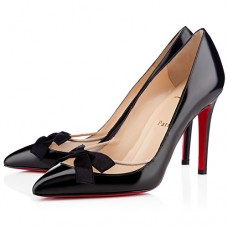 Zapatos de tacón Christian Louboutin Love Me de 100 mm, color negro. Zapatos de tacón Christian Louboutin Love Me de 100 mm, color negro.