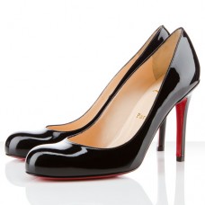 Zapatos de tacón Christian Louboutin Simple de 100 mm, color negro. Zapatos de tacón Christian Louboutin Simple de 100 mm, color negro.
