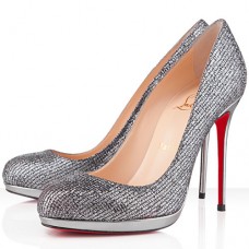 Zapatos de tacón Christian Louboutin Filo de 120 mm, color plata. Zapatos de tacón Christian Louboutin Filo de 120 mm, color plata.