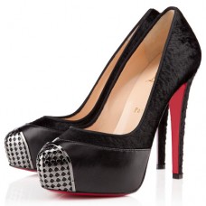 Zapatos de tacón Christian Louboutin Maggie de 140 mm, color negro. Zapatos de tacón Christian Louboutin Maggie de 140 mm, color negro.