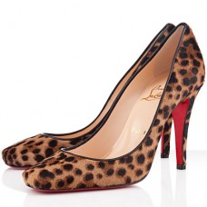 Zapatos de tacón Christian Louboutin Particule de 100 mm con estampado de leopardo. Zapatos de tacón Christian Louboutin Particule de 100 mm con estampado de leopardo.