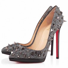 Zapatos de tacón Christian Louboutin Pigalili Plato de 140 mm, color gris. Zapatos de tacón Christian Louboutin Pigalili Plato de 140 mm, color gris.