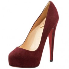 Zapatos de tacón Christian Louboutin Miss Clichy de 140 mm, color vino.