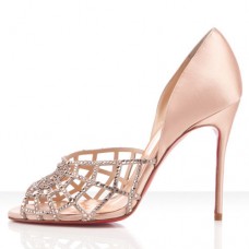 Zapatos de tacón con puntera abierta Aranea de Christian Louboutin, 100 mm, color nude.