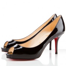 Zapatos de tacón Christian Louboutin Mater Claude de 80 mm con puntera abierta, color negro.