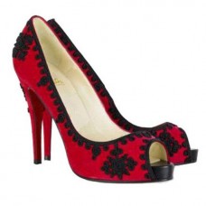 Zapatos de tacón Christian Louboutin Very Brode de 120 mm con puntera abierta, color rojo. Zapatos de tacón Christian Louboutin Very Brode de 120 mm con puntera abierta, color rojo.