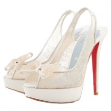 Zapatos de tacón Christian Louboutin Exclu de 140 mm con tira trasera, color blanco. Zapatos de tacón Christian Louboutin Exclu de 140 mm con tira trasera, color blanco.