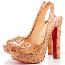 Zapatos de tacón Christian Louboutin Marple Town de 140 mm, color natural. Zapatos de tacón Christian Louboutin Marple Town de 140 mm, color natural.