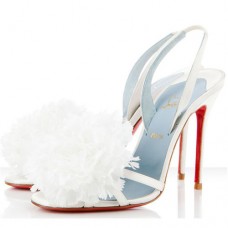 Zapatos de tacón Christian Louboutin Tsarouchi de 100 mm con tira trasera, color blanco. Zapatos de tacón Christian Louboutin Tsarouchi de 100 mm con tira trasera, color blanco.