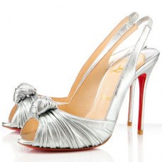 Zapatos de tacón Christian Louboutin Jenny de 100 mm, color plata. Zapatos de tacón Christian Louboutin Jenny de 100 mm, color plata.