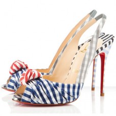 Zapatos de tacón Christian Louboutin Jenny de 100 mm con tira trasera, color azul. Zapatos de tacón Christian Louboutin Jenny de 100 mm con tira trasera, color azul.