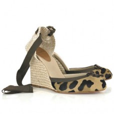 Sandalias de cuña Christian Louboutin Carino de 100 mm con estampado de leopardo. Sandalias de cuña Christian Louboutin Carino de 100 mm con estampado de leopardo.