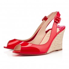 Sandalias de cuña Christian Louboutin Puglia de 80 mm, color rojo y labial. Sandalias de cuña Christian Louboutin Puglia de 80 mm, color rojo y labial.