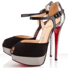 Sandalias Christian Louboutin No.299 de 140 mm, color negro/plata. Sandalias Christian Louboutin No.299 de 140 mm, color negro/plata.