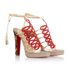 Sandalias Christian Louboutin Salsbourg de 120 mm, color topo. Sandalias Christian Louboutin Salsbourg de 120 mm, color topo.